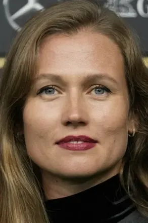 Лена Фрайфельд